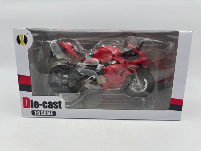ماکت موتور دوکاتی v4s مقیاس ۱.۹